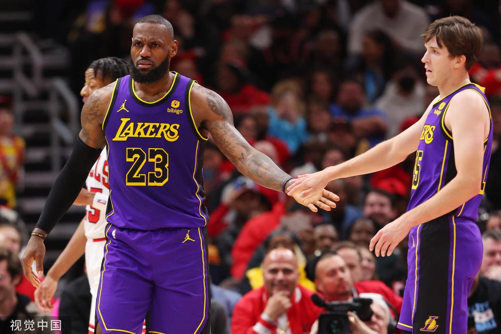 为曼联争夺 为曼联争夺