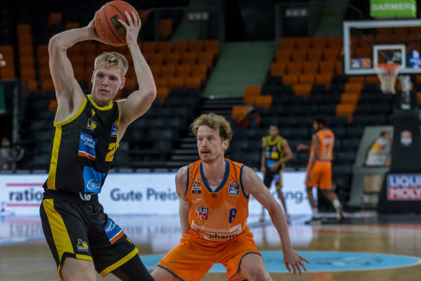 敢于突破 敢于突破