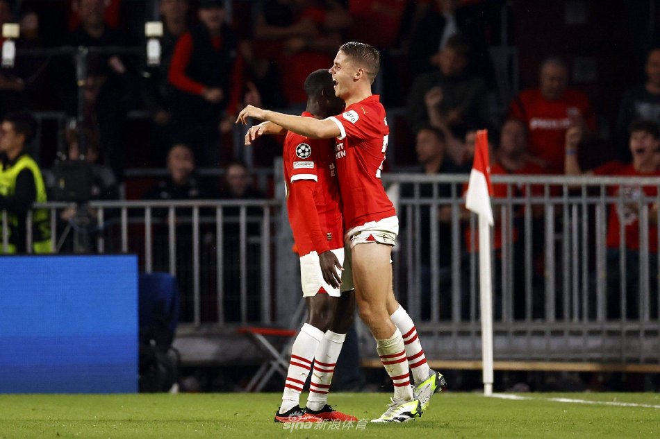 在欧冠赛场 在欧冠赛场